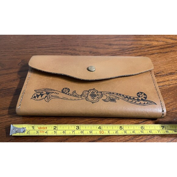 Vintage Womens Checkbook Leather Wallet Painted Flower Tan Brown - Picture 8 of 10